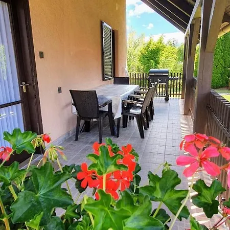 Varga Gardens Tatil Evi