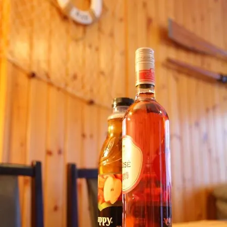 Varga Gardens Hébergement de vacances