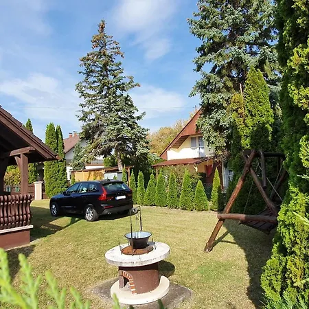 Hébergement de vacances Varga Gardens Balatonmáriafürdő
