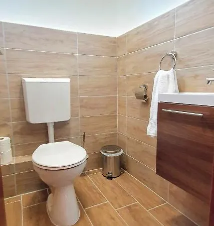 Varga Gardens Tatil Evi Balatonmáriafürdő