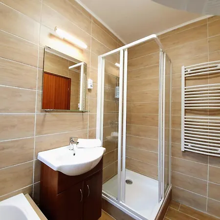 Varga Gardens Tatil Evi *