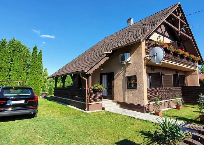 Varga Gardens * Balatonmáriafürdő