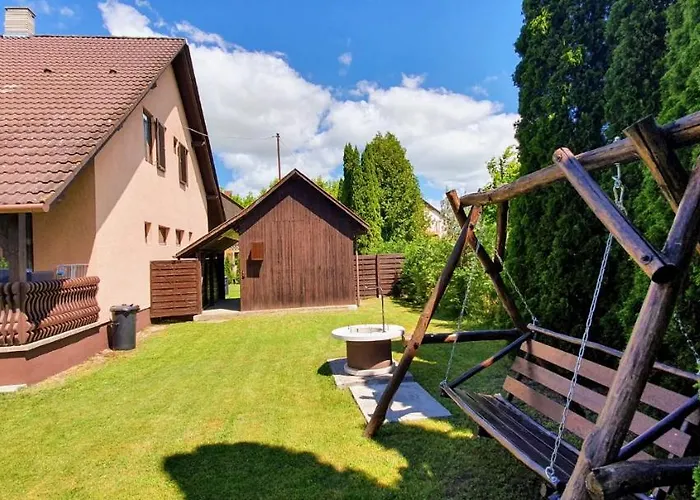 Ferienhaus Varga Gardens